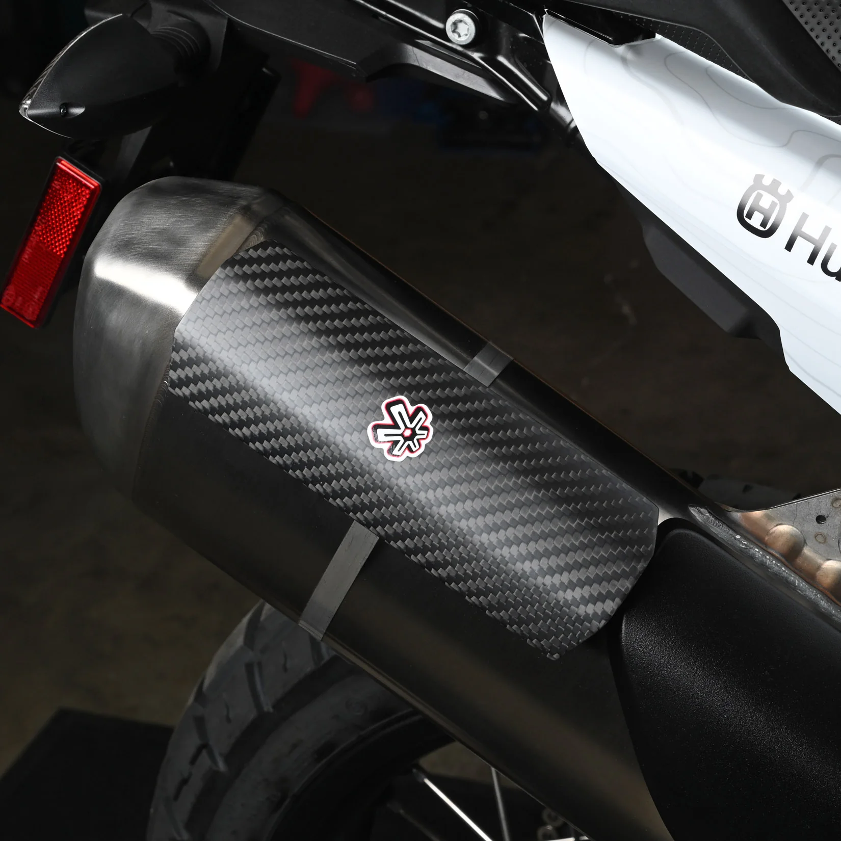 ASTERISK UNIVERSAL CARBON FIBER HEAT SHIELDS - Image 4