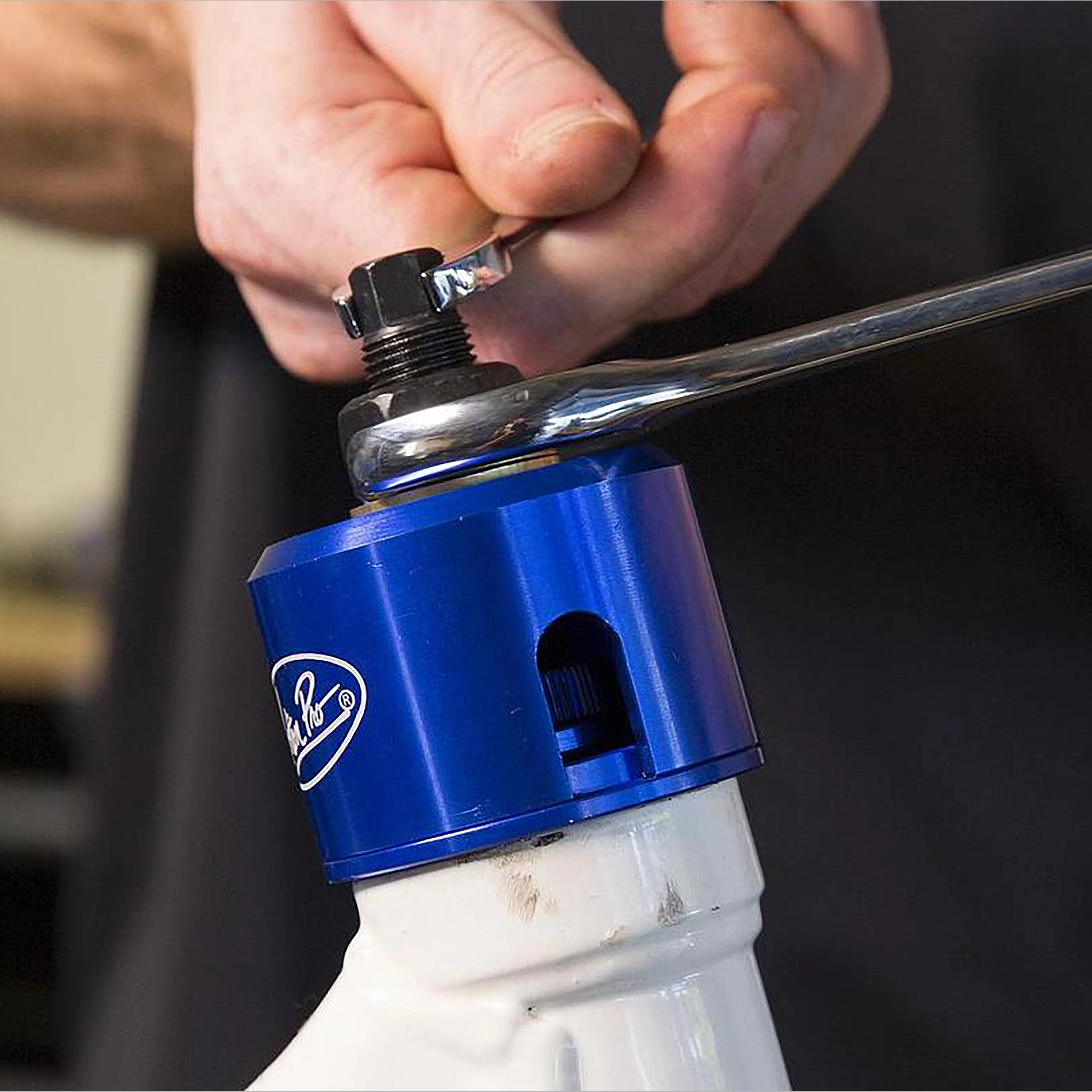 MOTION PRO - STEERING HEAD RACE PULLER - Image 3